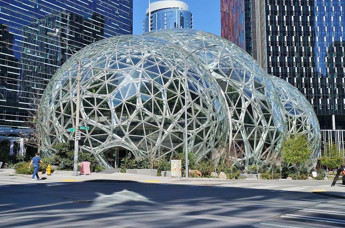 Amazon Spheres in Seattle, Zentrale von Amazon vor den Quartalszahlen