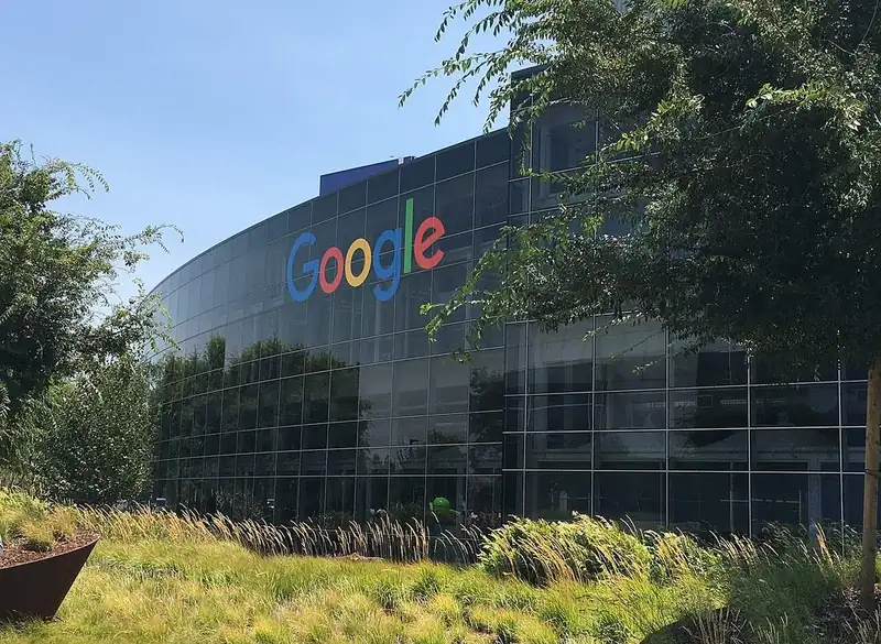 Googleplex in Mountain View, Zentrale von Alphabet vor den Quartalszahlen Q3 2026